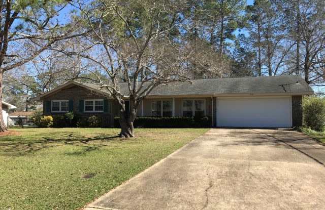 1313 Stanford - 1313 Stanford Road, Dothan, AL 36305