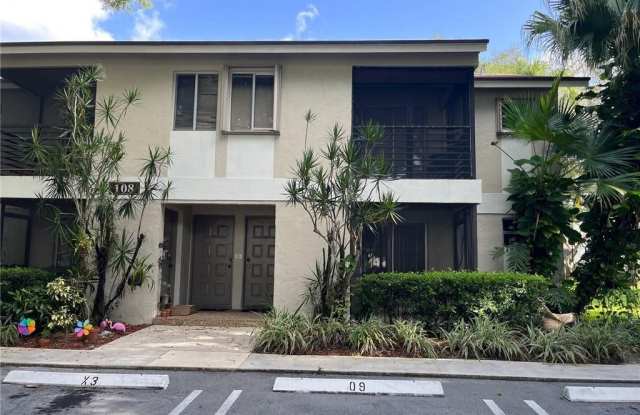 108 Gardens Dr