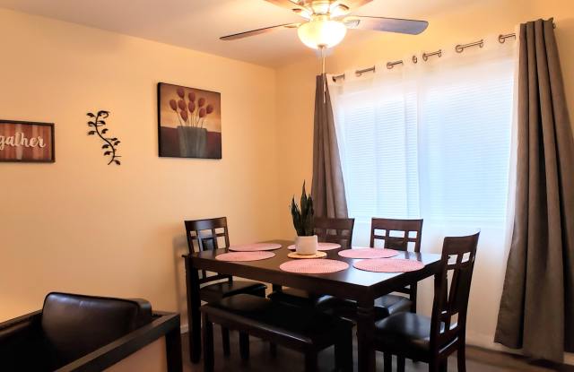 621 E. Jacinto - 627