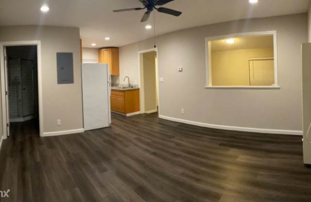 8 Panoramic Avenue B