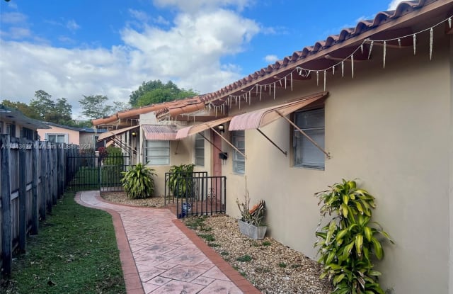 1112 SW 65th Ave - 1112 Southwest 65th Avenue, West Miami, FL 33144