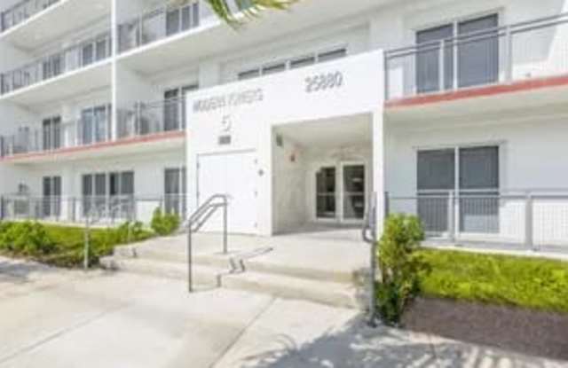 Photo of 25850 SW 140th Court