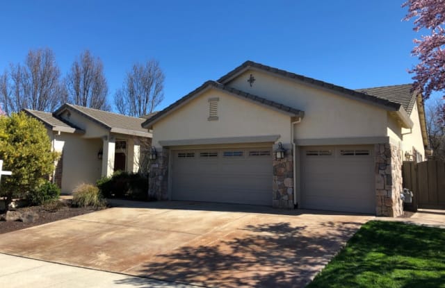 5070 Monetta Ln - 5070 Monetta Lane, Sacramento, CA 95835