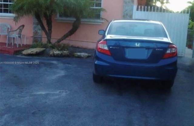 Photo of 4610 SW 116th Ave