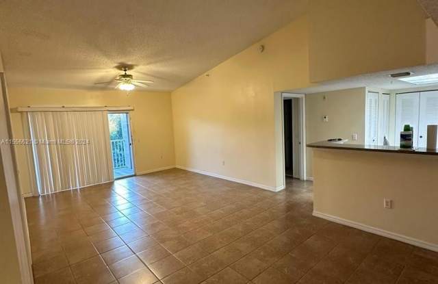 5021 Wiles Rd