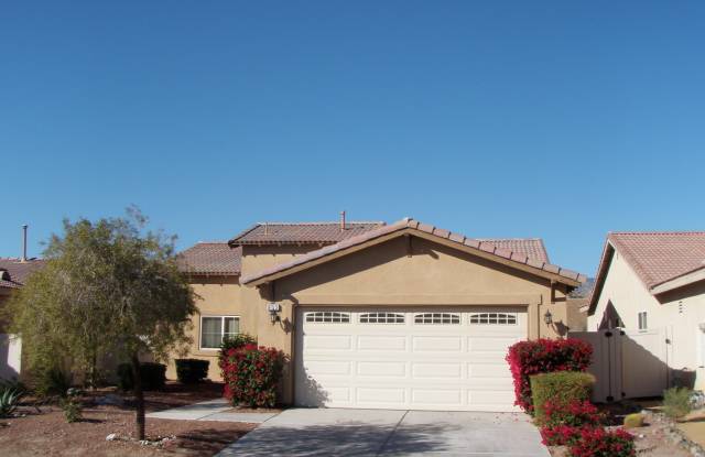 3 Bedroom 2 Bath located in Mountain View DHS