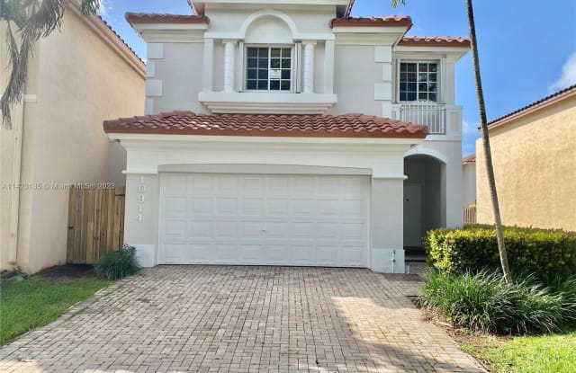 10914 NW 67th Ter - 10914 Northwest 67th Terrace, Doral, FL 33178