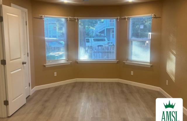 Photo of Luxurious fully remodeled three-bedroom two-bathroom duplex single family in Oakland