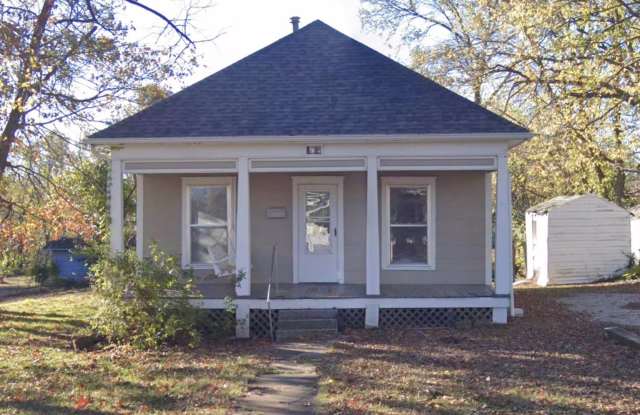 Comfortable Home in Nevada, MO!