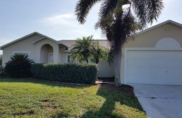 5 NW 30th Place - 5 Northwest 30th Place, Cape Coral, FL 33993