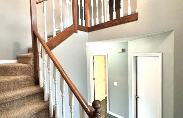 104 Pineridge Drive, Enterprise, AL