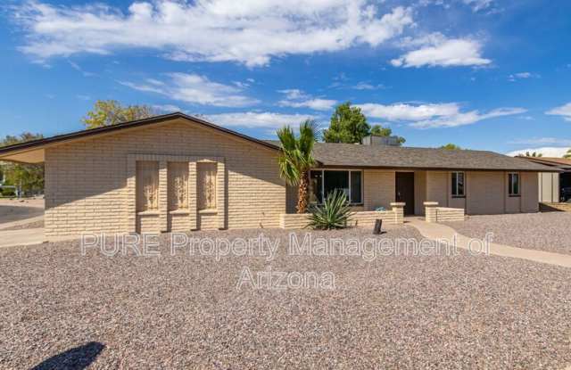 Photo of 2234 E Dartmouth Street