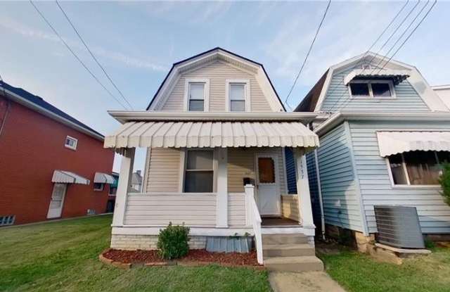 1537 Virginia Ave - 1537 Virginia Avenue, Monaca, PA 15061