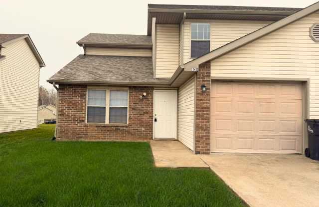 Photo of Spacious north-side 4 bedroom duplex