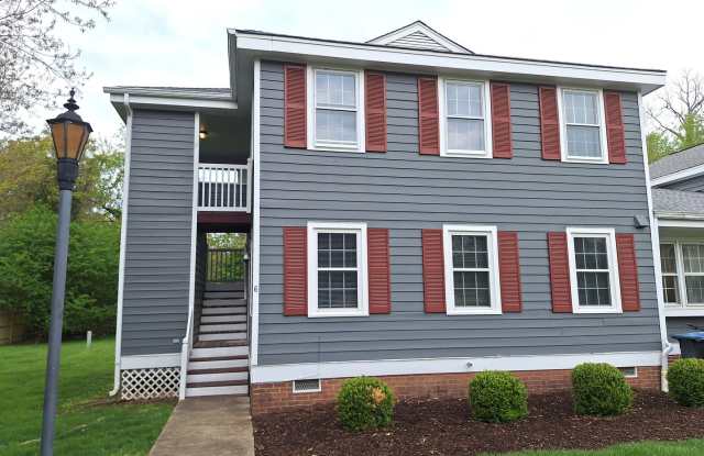 2 bedroom/ 2 bathroom- Campus Court