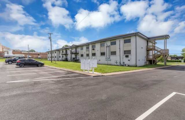 550 A East Bledsoe Street