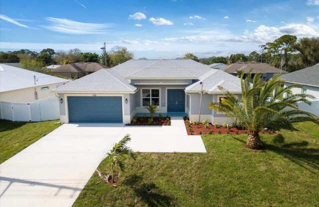 Photo of 1722 Southwest California Boulevard