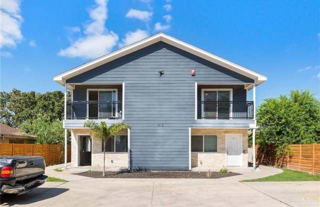 512 South 9th Street