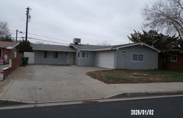 Photo of Clean One Story with 1219 sq. ft.