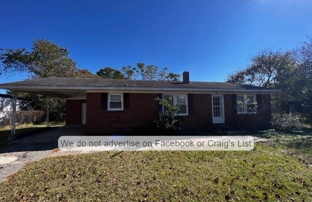 1710 Gardenia Avenue - 1710 Gardenia Avenue, Cumberland County, NC 28311