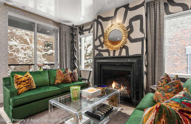 434 E Main Street unit: 203