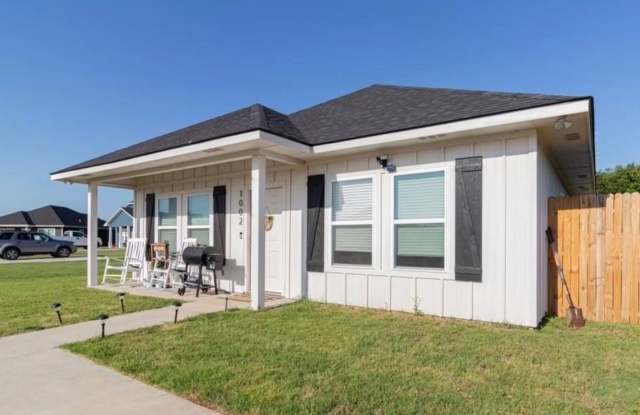 3 Bedroom Single Family Home in Durant
