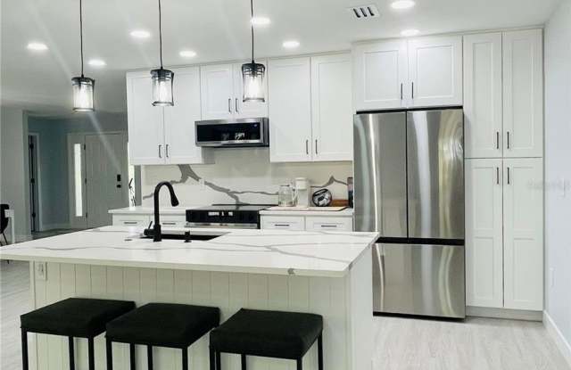 5107 4TH AVENUE DRIVE NW