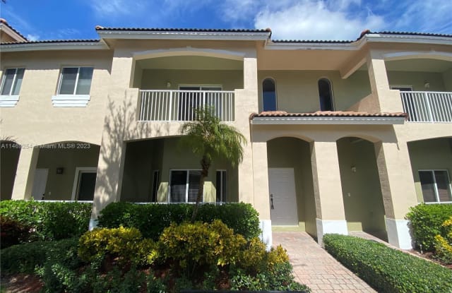 1640 SE 23rd Way - 1640 Southeast 23rd Way, Homestead, FL 33035