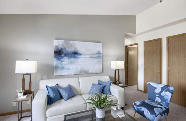 Cambridge Square Apartments