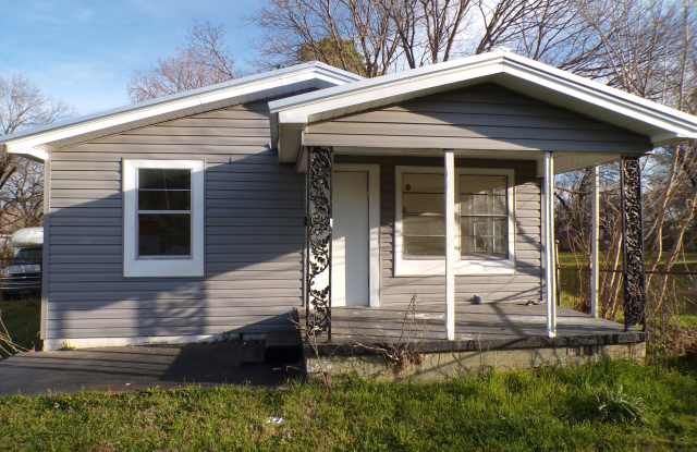 Photo of 3716 44th Avenue North