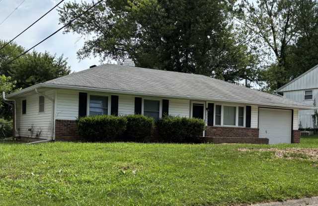 3312 North Stoneycrest Road