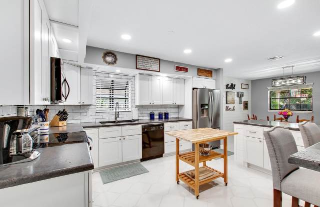 912 Blueberry Drive