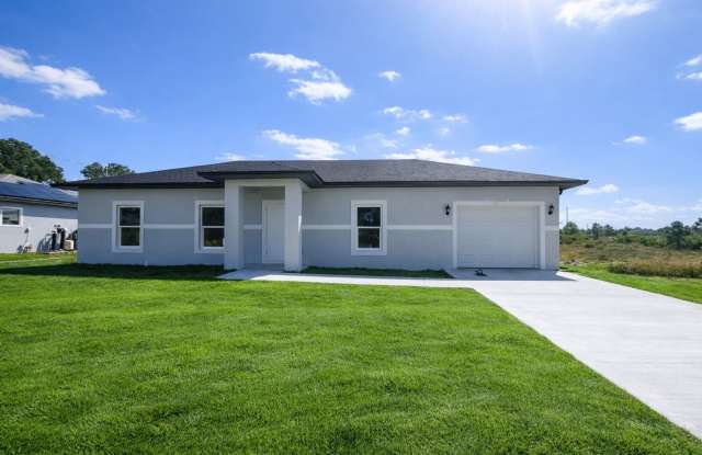 NEW CONSTRUCTION- Modern 3 Bed / 2 Bath Home in E Lehigh Acres