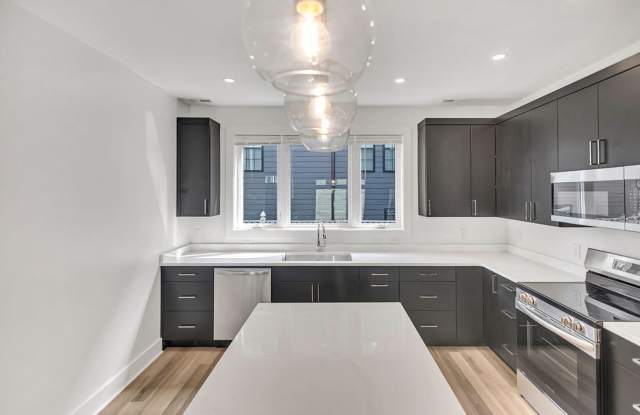 Photo of 526 N. Lincoln