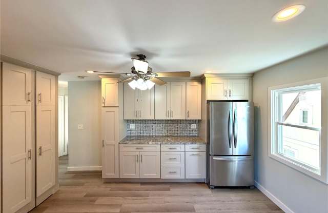 Photo of 537 Kimball Avenue