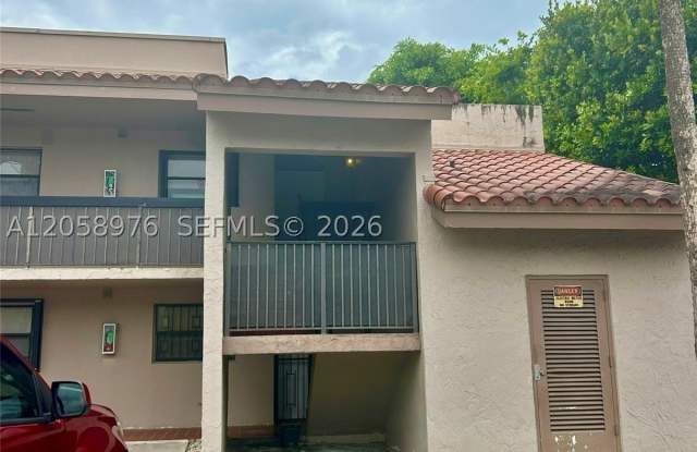 210 W Park Dr