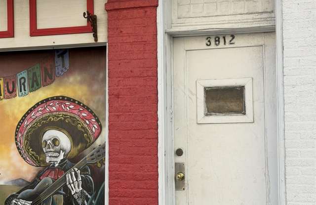 Photo of 3812 Ventnor Ave UNIT 3