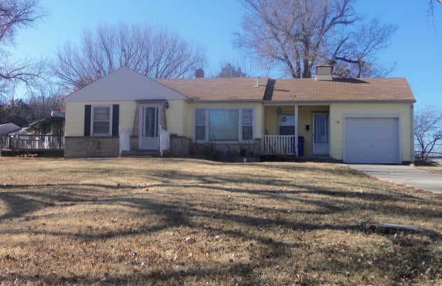 118 Parkview - 118 Parkview Drive, Junction City, KS 66441