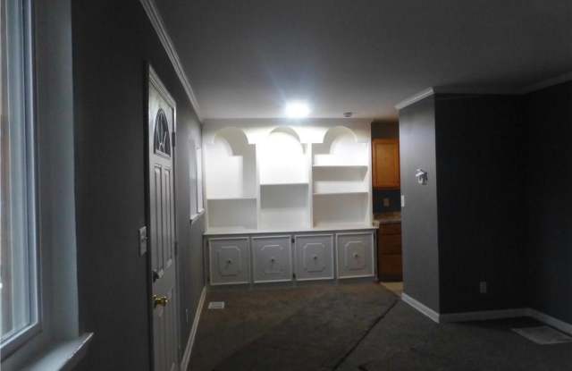 2212 Addison Place NW