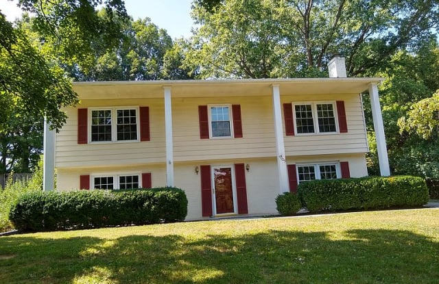 4025 Southwick Cir, Roanoke, VA 24018 - 4025 Southwick Circle Southwest, Cave Spring, VA 24018