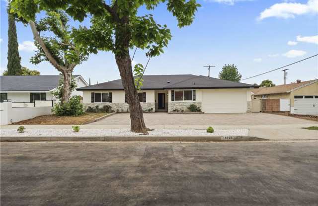 18724 Frankfort Street