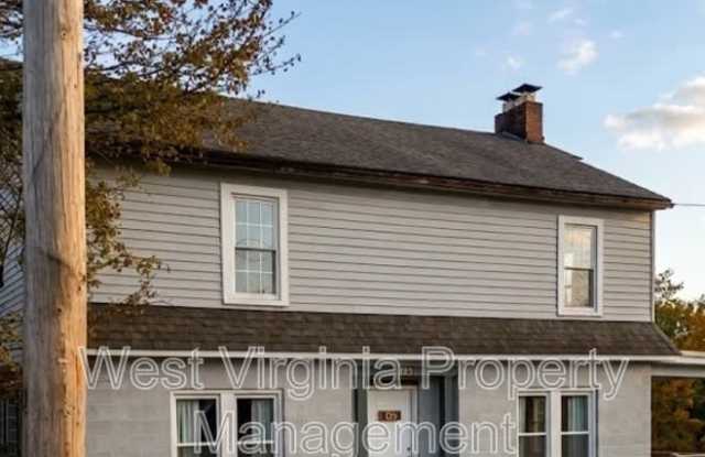807 S. Oakwood Avenue