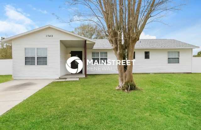 1742 Citrus View Court