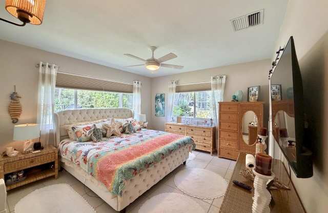 149 N Bay Harbor Drive
