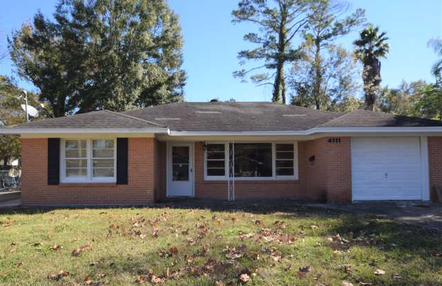 4111 Auburn St - 4111 Auburn Street, Lake Charles, LA 70607