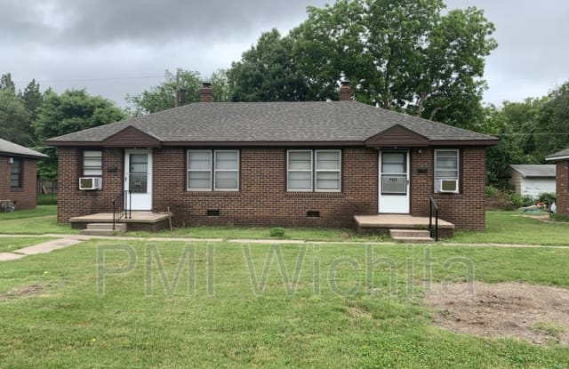 2515 S Ellis Ave - 2515 Ellis Street, Wichita, KS 67216