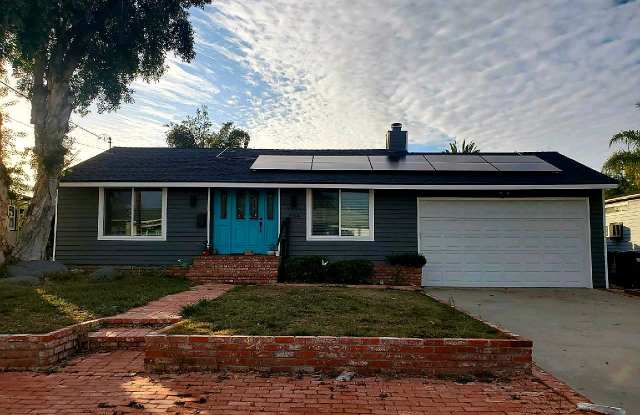 854 Lemon Ave