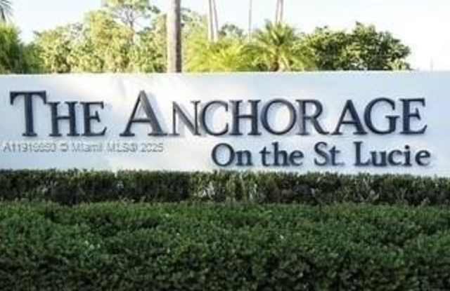 Photo of 2508 SE Anchorage Cv