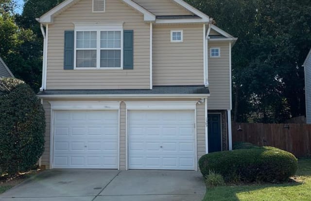 125 Lacombe Court - 125 Lacombe Court, Holly Springs, NC 27540