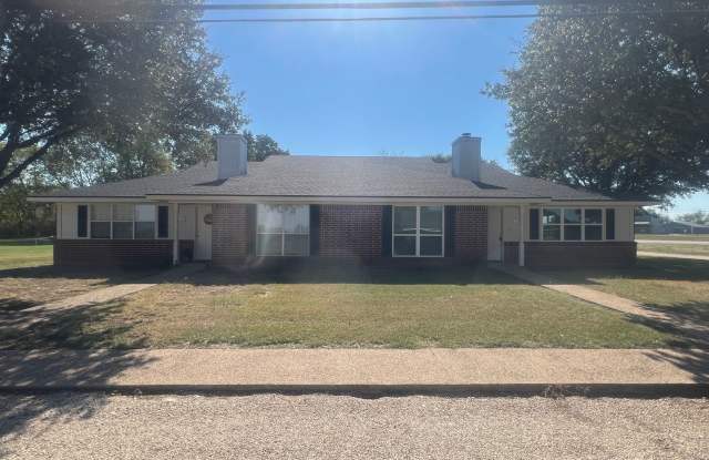 Photo of China Spring ISD Duplex